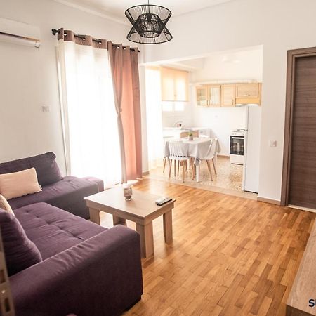 Explore Greece From Comfortable City Centre Apartment คัลกิดา ภายนอก รูปภาพ