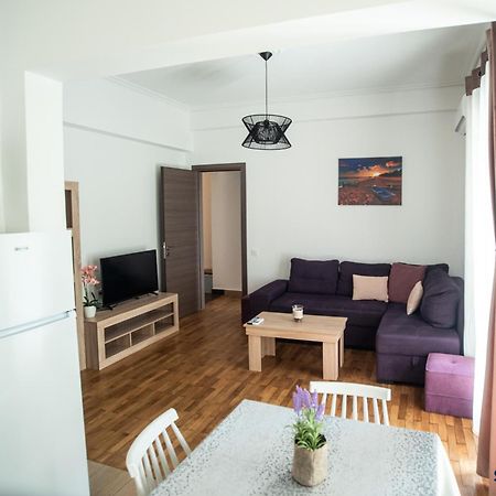 Explore Greece From Comfortable City Centre Apartment คัลกิดา ภายนอก รูปภาพ