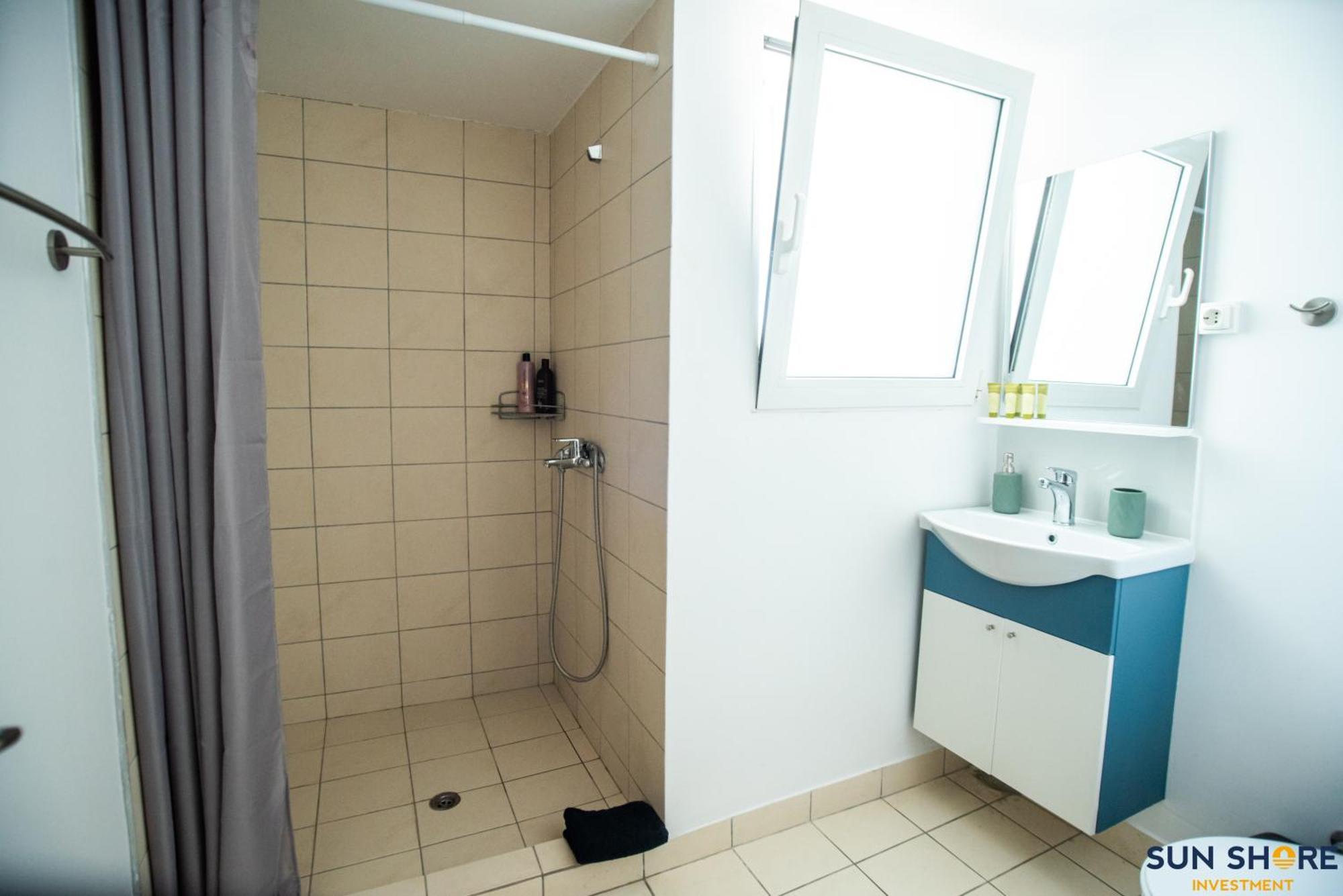 Explore Greece From Comfortable City Centre Apartment คัลกิดา ภายนอก รูปภาพ